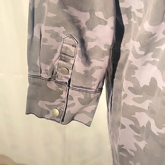 Soft Surroundings Gray Denim Jacket/Dress, Size: M - Picture 5 of 9